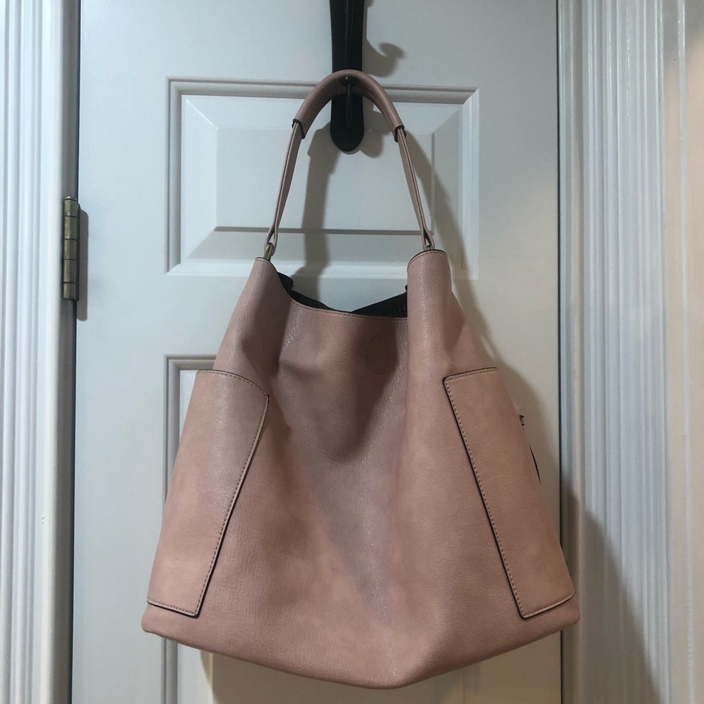 Pink purse - Picture 3 of 6